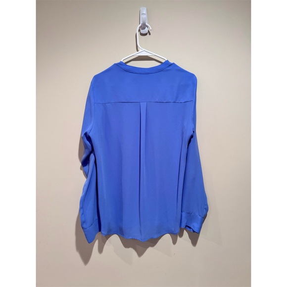 Express Portofino Convertable Zip Blouse - Picture 2 of 3